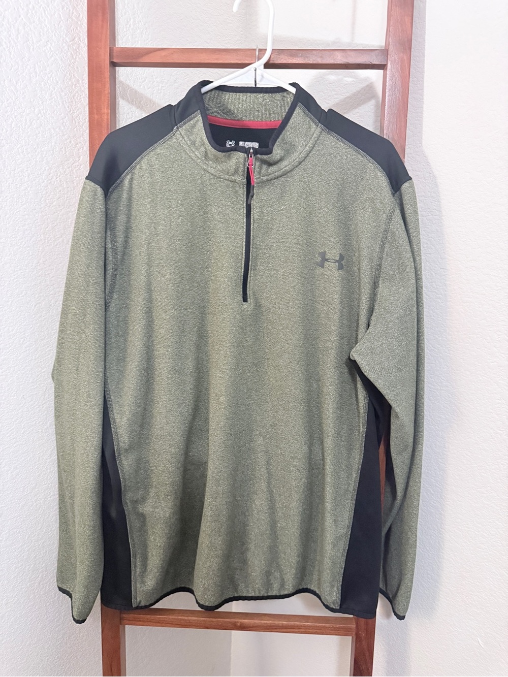 Under Armour Olive Green and Black Quarter-Zip Pullover